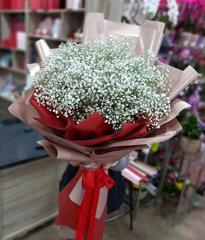 Букет цветов из: Гипсофила в Пижме