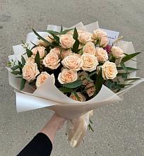 Букет Кремовые розы Латте в Пижме